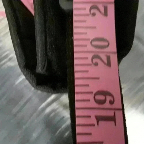 Crossbody bag with adjustable strap - Picture 8 of 8